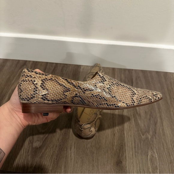 Sole Society So-Kapa Brown Snake Print Women's Loafers - Picture 4 of 9